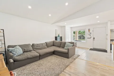 195 Portsmouth Crescent, ON N5V 4C8