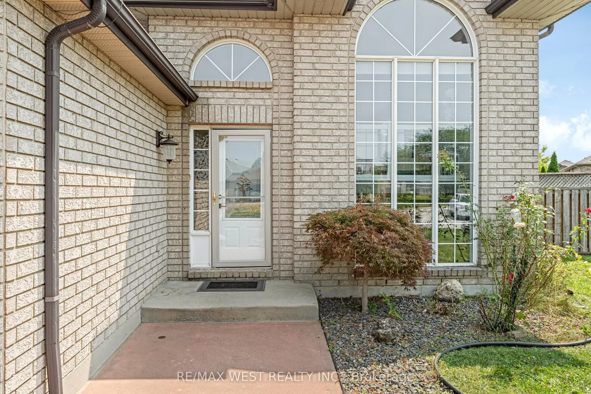 11143 Ancona Crescent, ON N8R 2K2