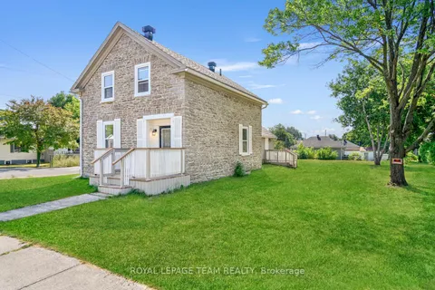 297 Park Street, ON K0E 1T0