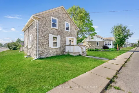 297 Park Street, ON K0E 1T0