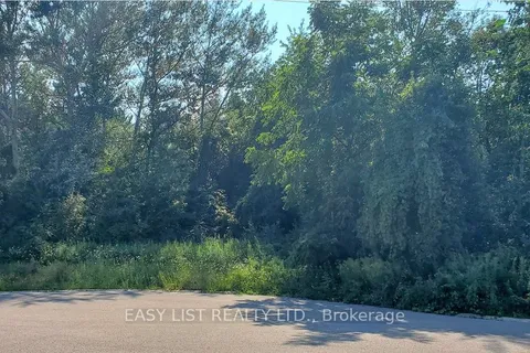 11 Lowry Lane, ON N2Z 0C5