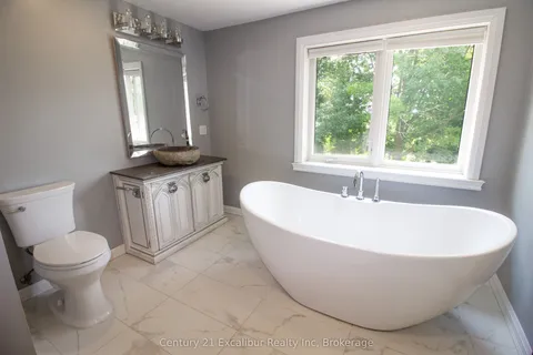 7811 WELLINGTON ROAD 22 N/A, ON N1H 6J2