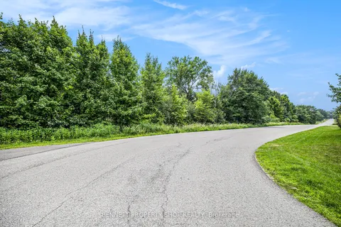 160 Juanita Avenue, ON K0A 1L0