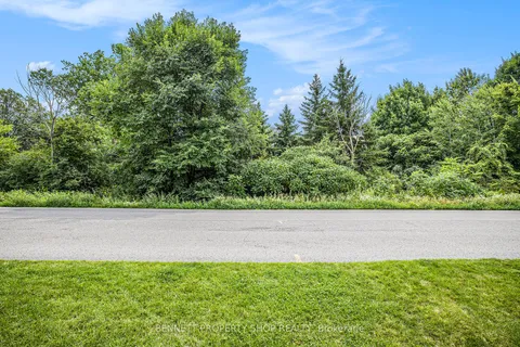 160 Juanita Avenue, ON K0A 1L0