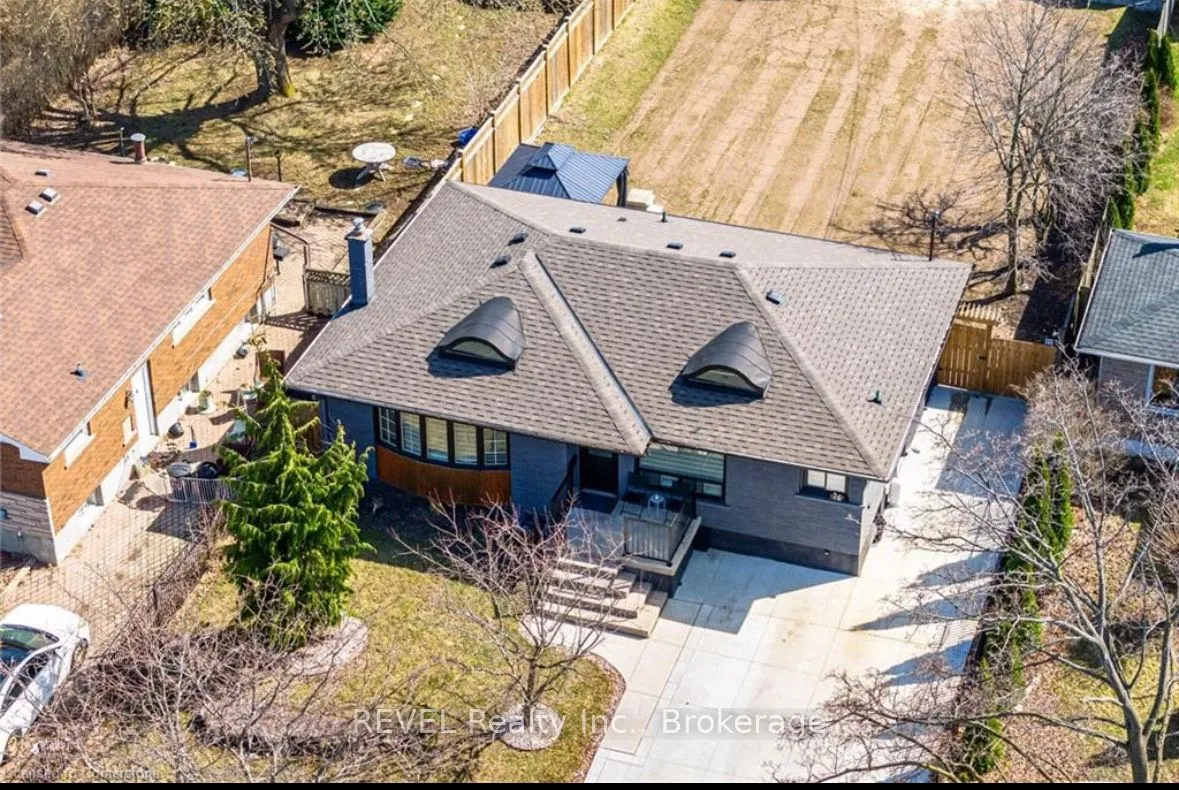 26 Hillgarden Road, ON L2T 2W6