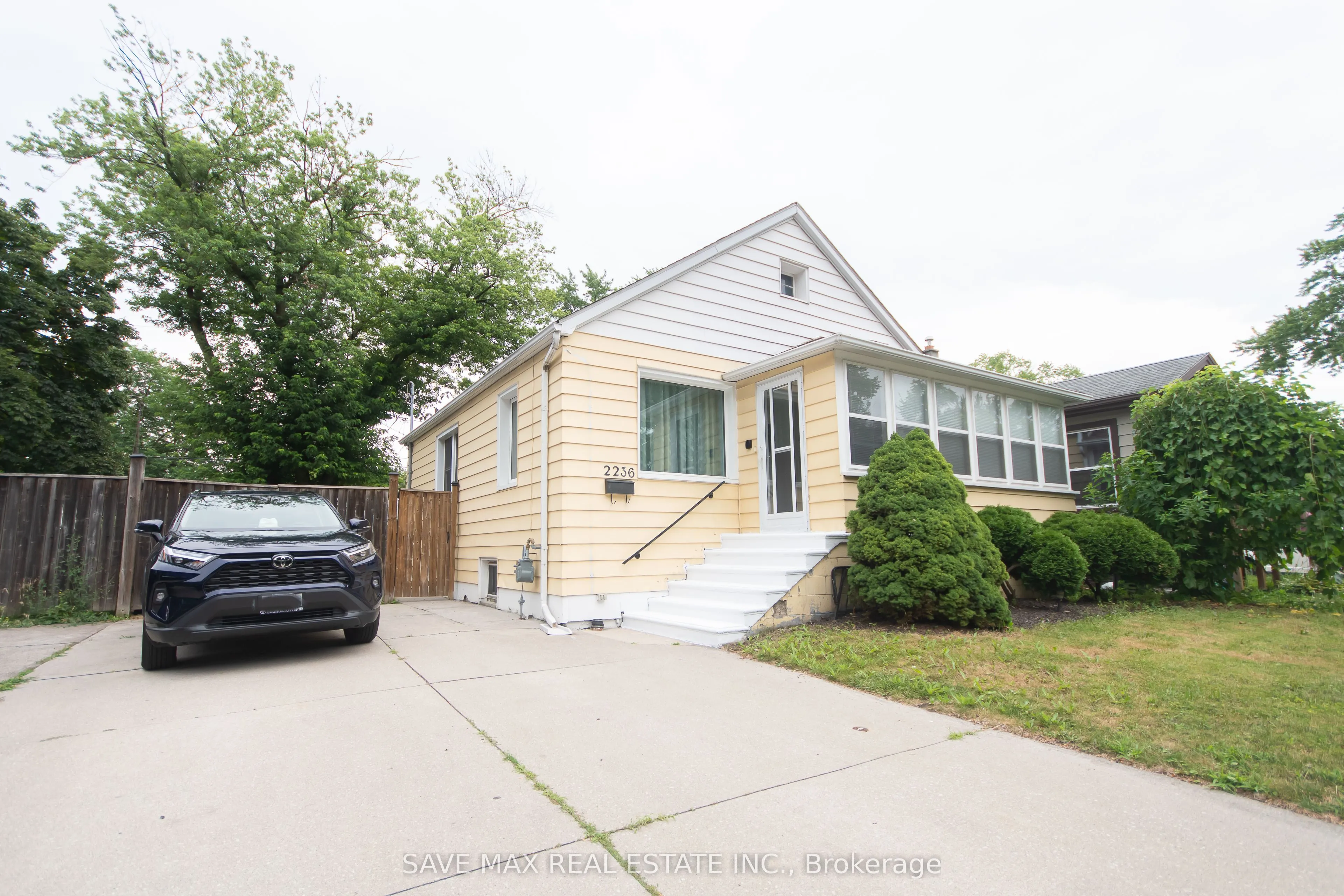 2236 Church Street, ON N8X 1V9