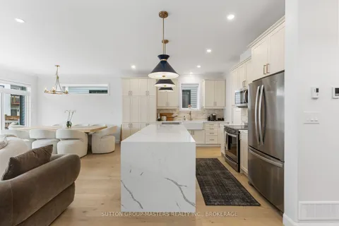 11 Walden Pond Drive, ON K7N 0E7