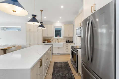 11 Walden Pond Drive, ON K7N 0E7