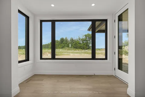 4137 Fallingbrook Road, ON N6P 1H5