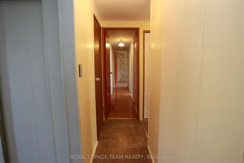 3 Fringewood Drive, ON K2S 1T1