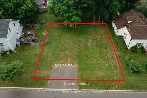 181 LOT OXFORD Street, ON N7A 1E8