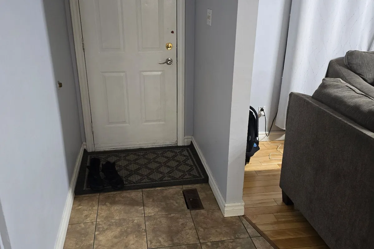 993 Osgoode Drive, ON N6E 1C9