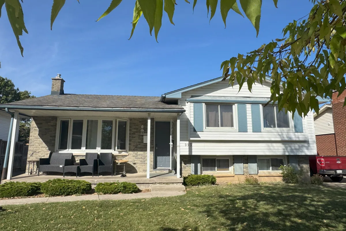 993 Osgoode Drive, ON N6E 1C9