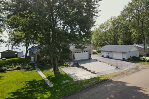 640 Lac Des Deux Milles Road, ON P2B 2X4