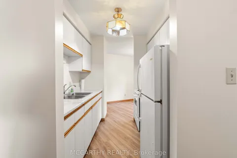 209 Sarah Court, ON L9V 2Z8