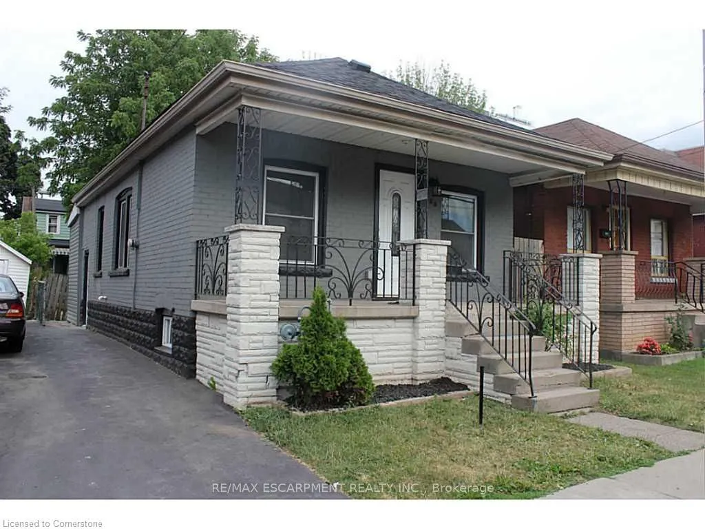 106 Lottridge Street, ON L8L 6T9