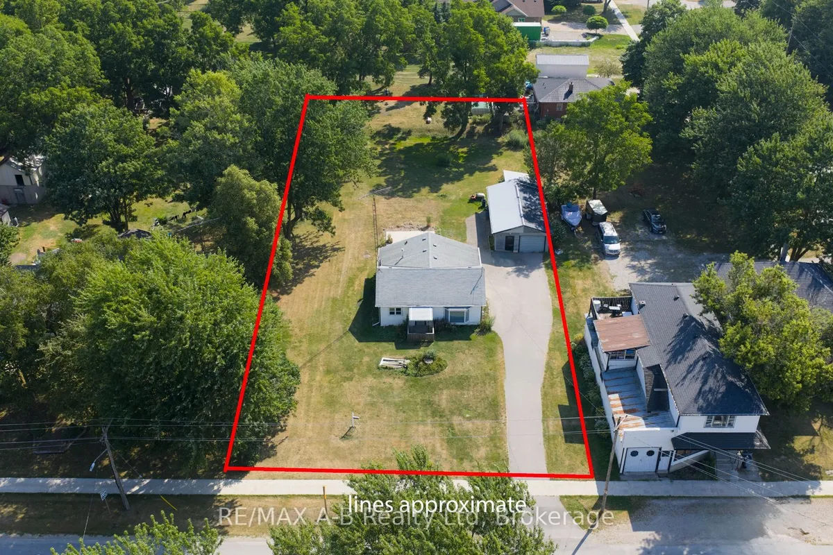 34338 Denfield Road, ON N0M 2J0