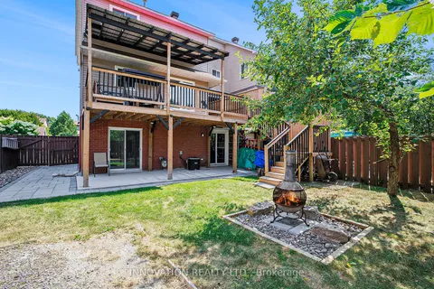 7 Berton Place, ON K2L 3R7