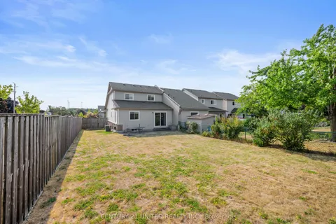 1489 Tamblin Way, ON K9K 2L9