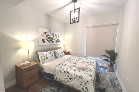 4927 Victoria Avenue, ON L2E 4C7