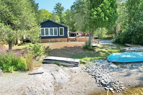 910 Hummingbird Lane, ON K0E 1L0