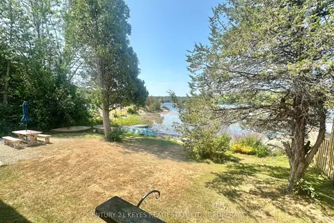 910 Hummingbird Lane, ON K0E 1L0