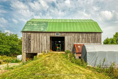 450 Concession 4 Road, ON N3W 1S9