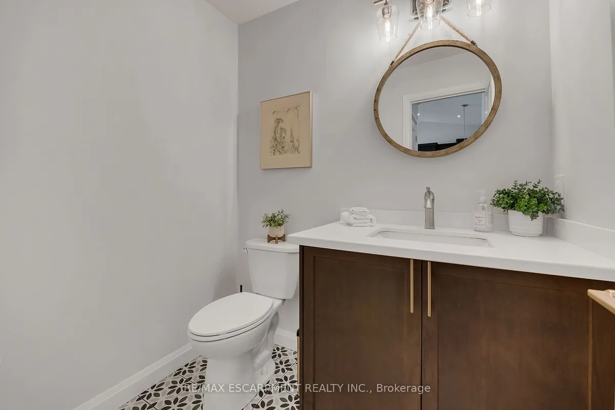 5 OLD HAMILTON Road, ON N0A 1N7