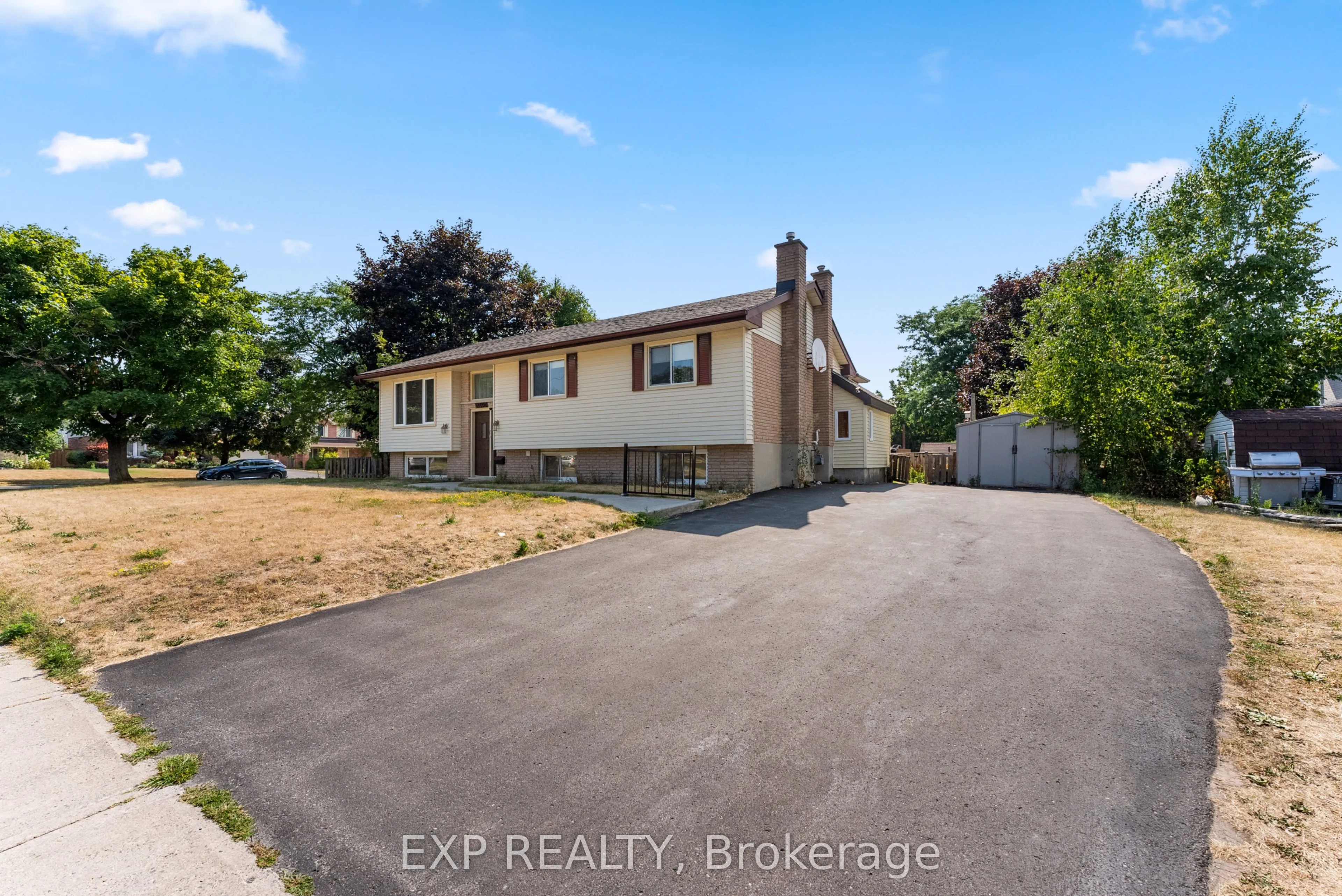 2 Alnet Drive, ON K8P 4V8