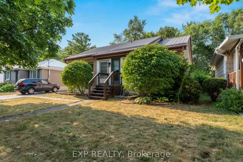 18 Montgomery Boulevard, ON K8N 1H9