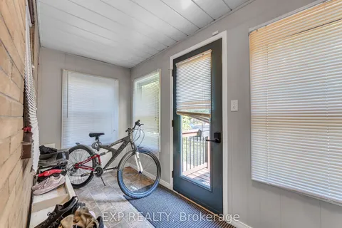 18 Montgomery Boulevard, ON K8N 1H9