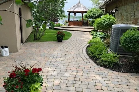 16024 LAKESIDE Drive, ON K0C 1P0