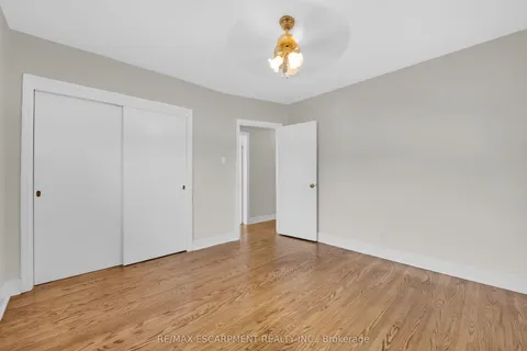 25 ELM RIDGE Drive, ON L2T 2A7