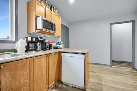 165 THURMAN Circle, ON N5Z 4V1