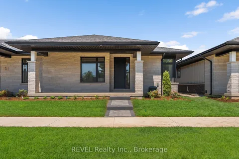 8 Accursi Crescent, ON L0S 1E2