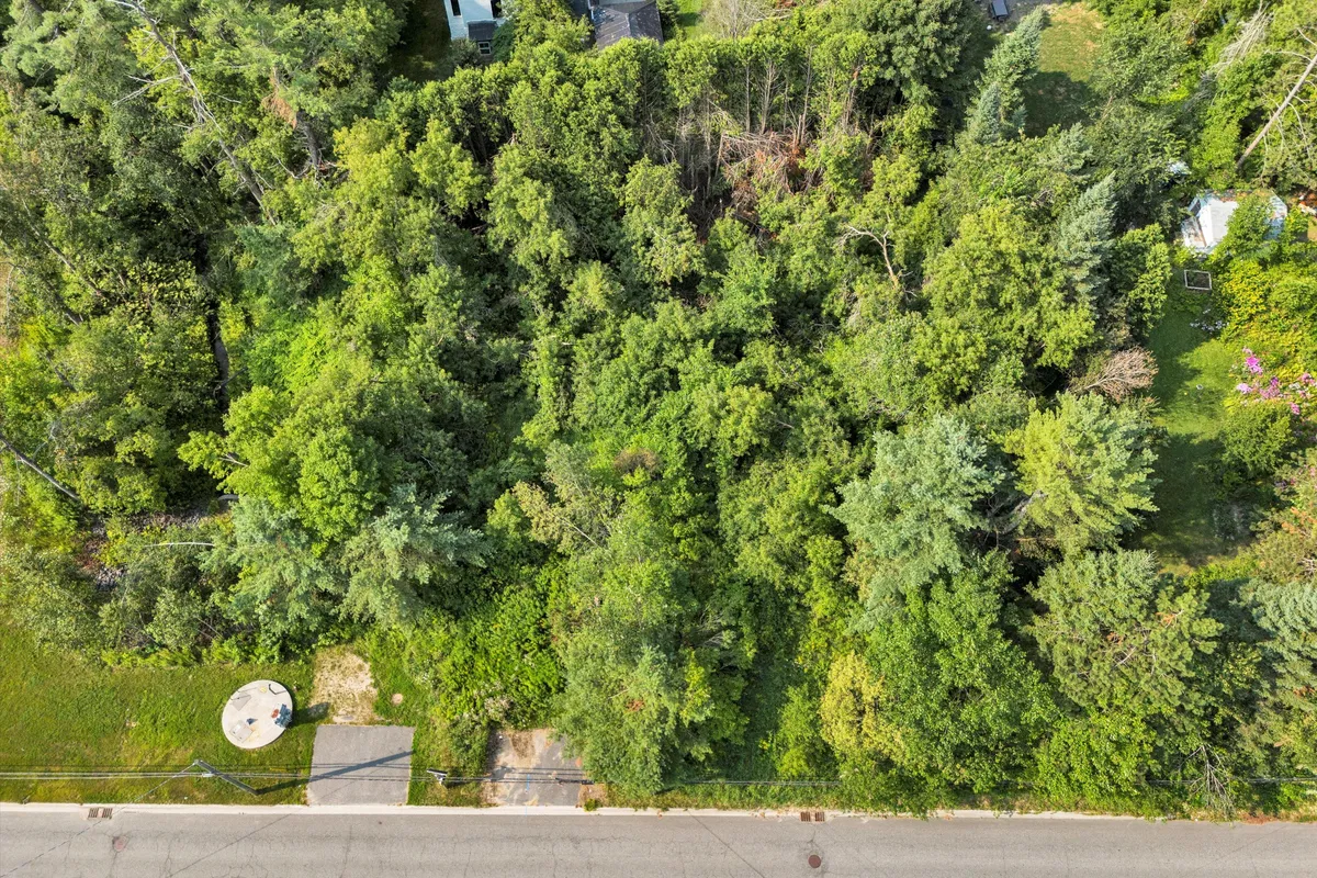 148 Muskoka Road, ON P1H 1L6