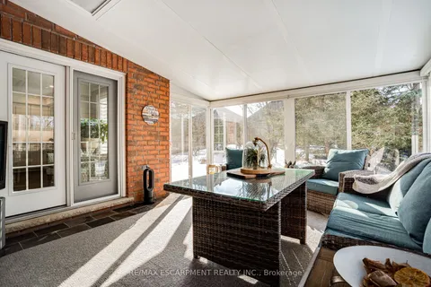 148 Foxridge Drive, ON L9G 5B9