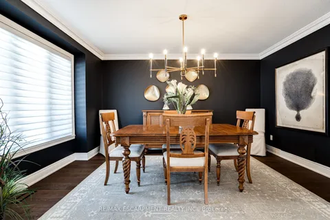 148 Foxridge Drive, ON L9G 5B9