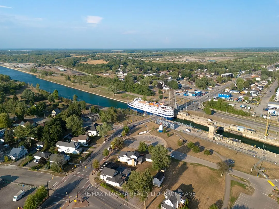 164 Mellanby Avenue, ON L3K 2L8