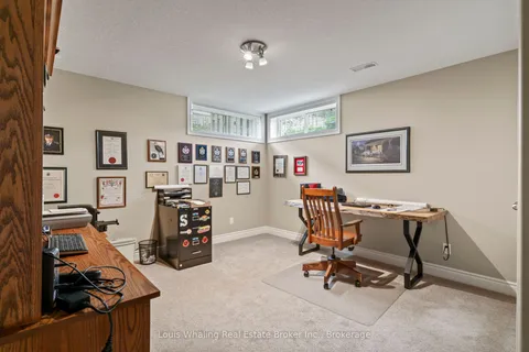 408 4TH Street, ON N4N 3V1