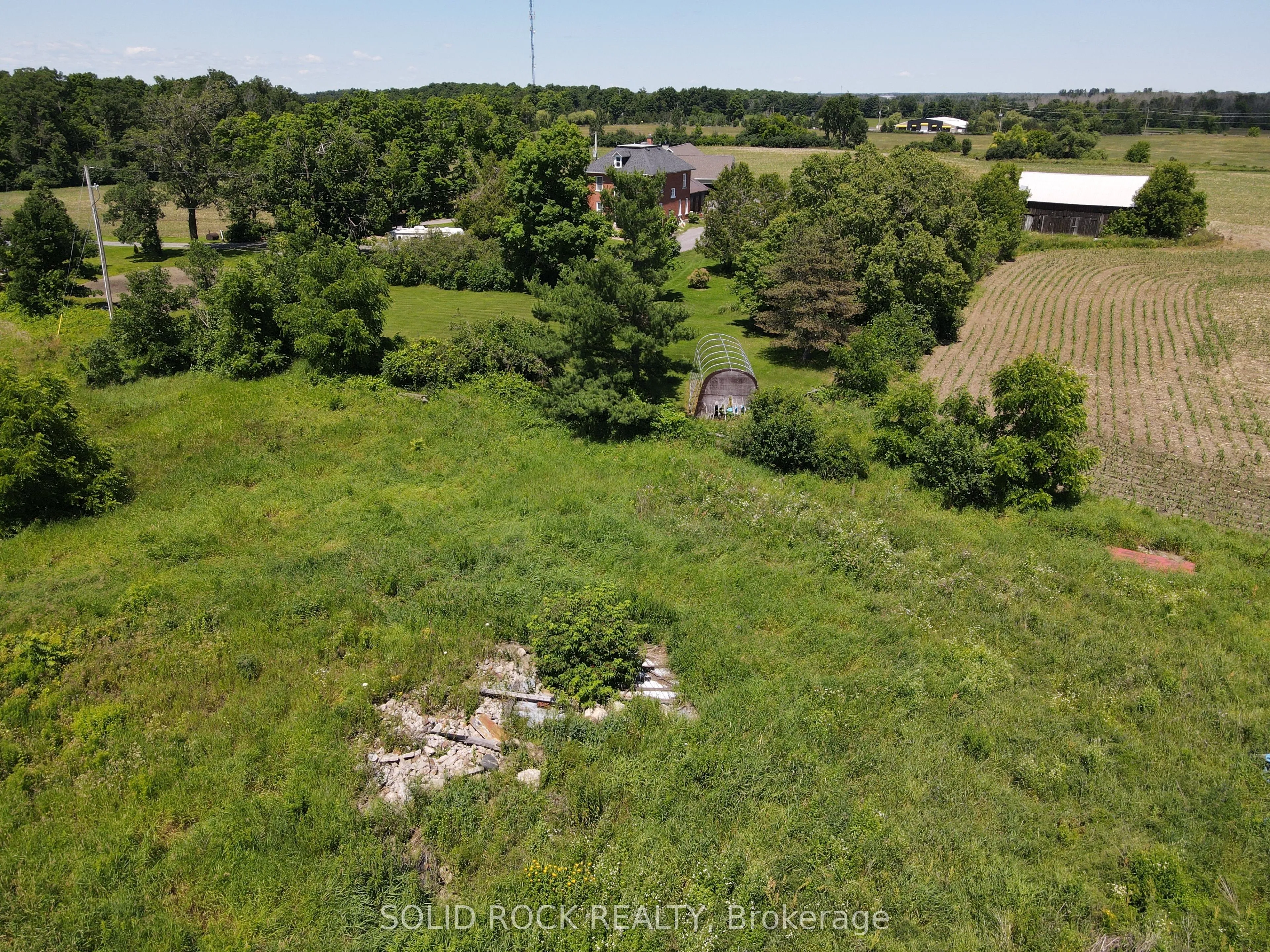 202 Highfield Crescent, ON K7C 3P2