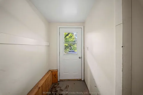 28 Black Road, ON P2A 2W8