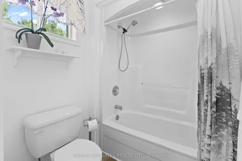 259 Golf Club Road, ON K7A 4S5