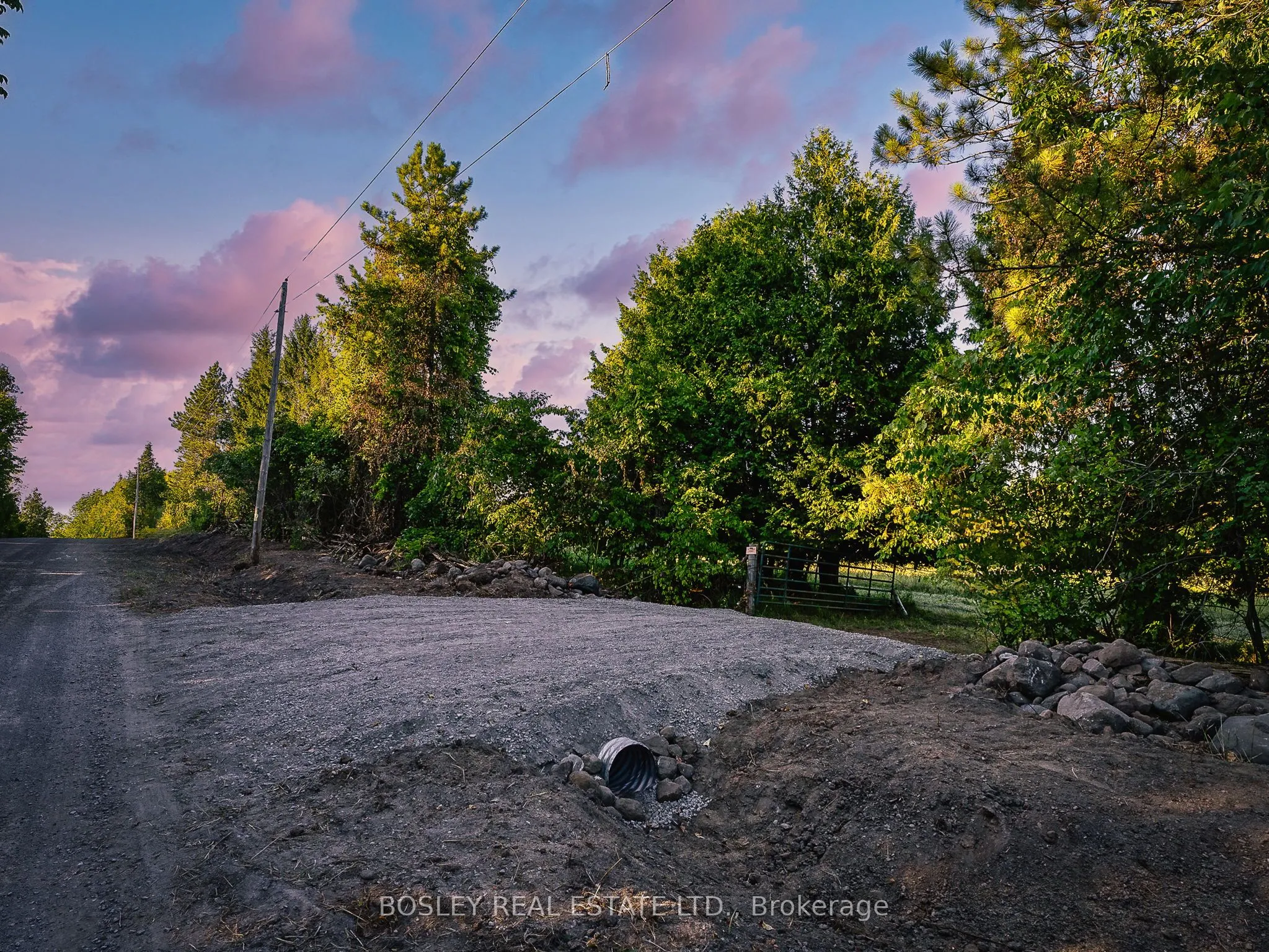 41 Silver Heights Drive, ON K1L 1Y0