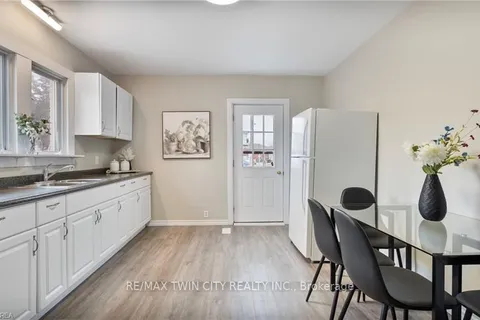 63 Walter Street, ON N3S 1N7