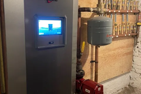 720 Dundas Street, ON N5W 2Z4