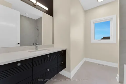 35 Oakley Drive, ON L0S 1J0