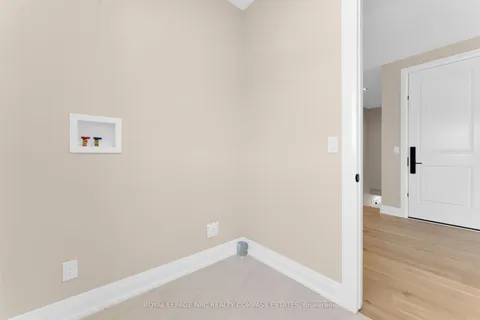 35 Oakley Drive, ON L0S 1J0