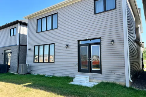 89 Higgins Avenue, ON L3B 5N5