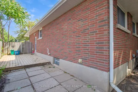 443 Vine Street, ON L2M 3S6